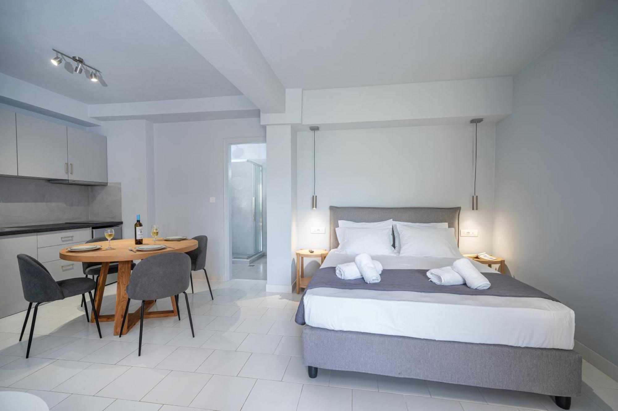 Mary'S Studios & Apartment Самі Номер фото